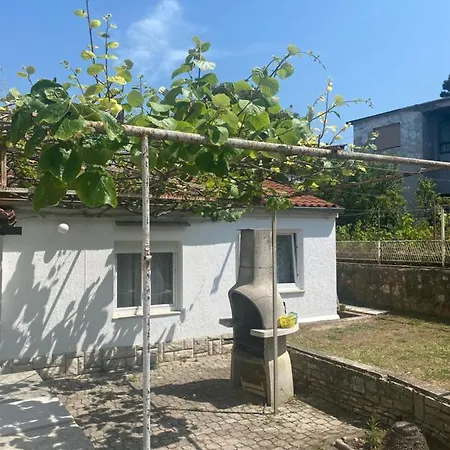 Apartman Nela *